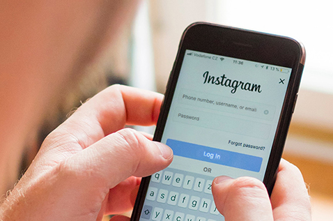 How to attract customers through Instagram