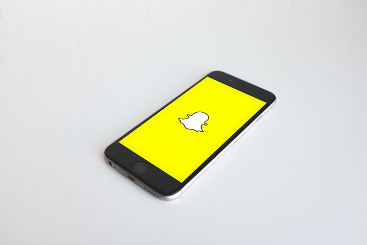 Selling on Snapchat: the social network wants to enter the marketing race